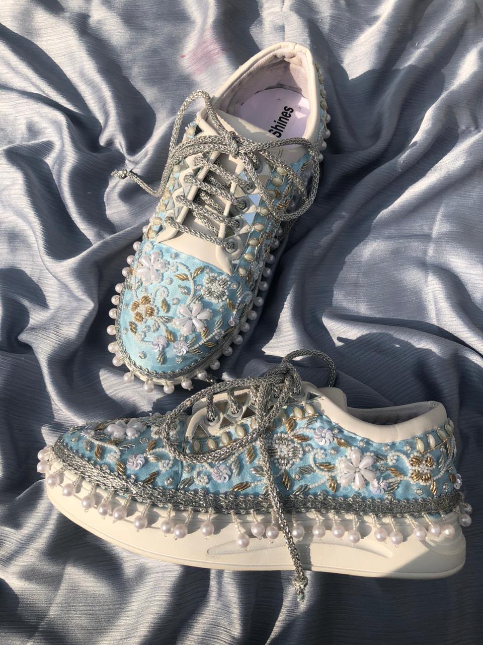 Pari Blue
