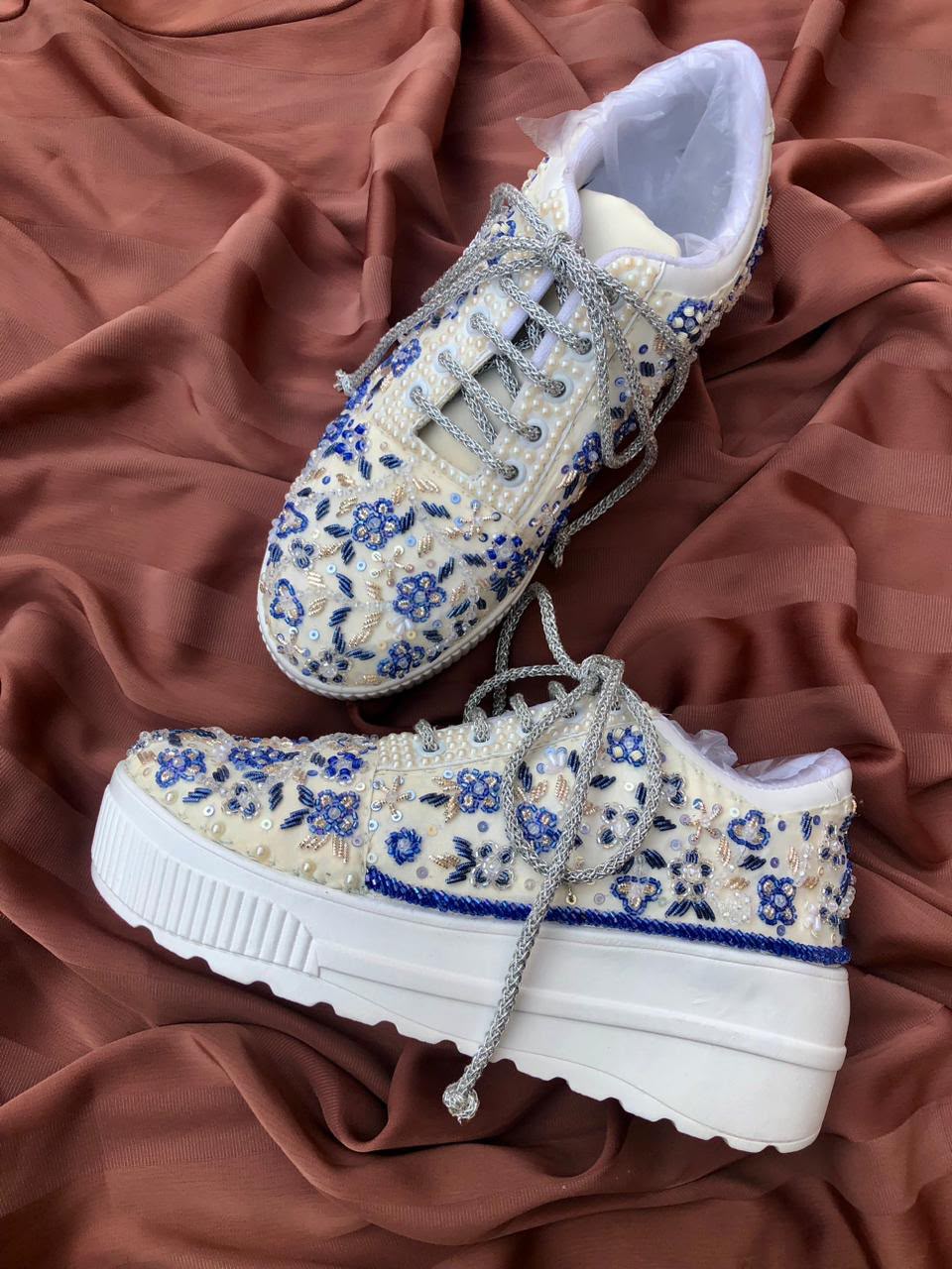 Noor Floral white blue bead floral pearl embroidery platform sneakers